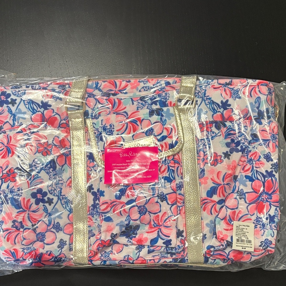 Lilly Pulitzer insulated beach tote ( cooler )